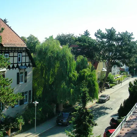 招待所 裴森吉塞拉别墅 3*